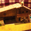 Laubsägearbeit Bauernhof Almhütte Eigenbau Gesamtansicht