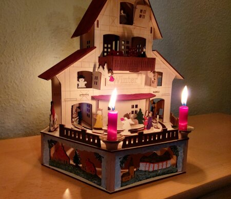 Vorlage Tischpyramide Weihnachtspalast 3 Etagen H: 45 cm