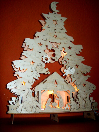 3D-Schwibbogen Lichterbaum Dreieckleuchter Tanne Krippe