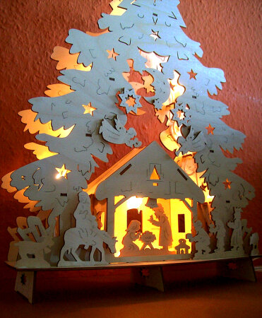 3D-Schwibbogen Lichterbaum Dreieckleuchter Tanne Krippe
