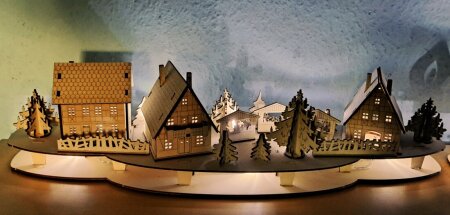 Vorlage 3D-Sockel Weihnachtsdorf mit Häuser 67 cm